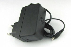 Alimentation Raspberry Pi Officielle 5.1V, 2.5A, Micro USB EU